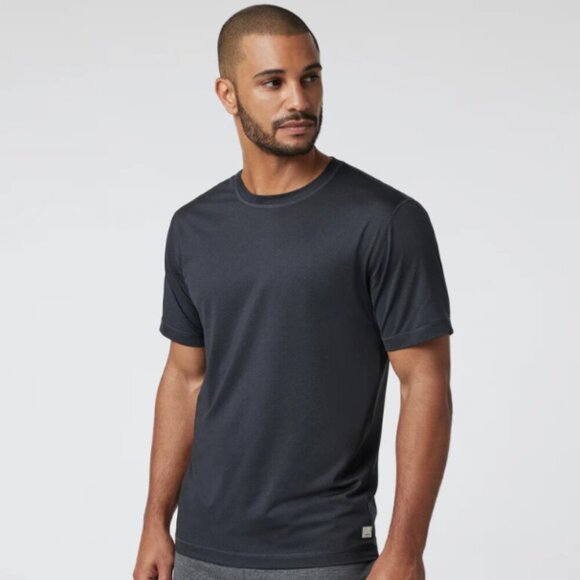 Vuori Black Tradewind Performance Tee 2.0 - Small - Picture 1 of 15